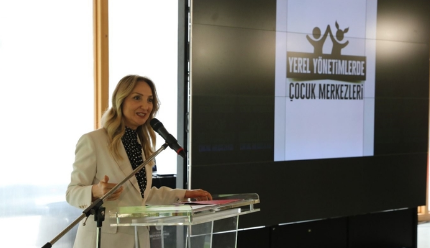 Aylin Nazlıaka: 