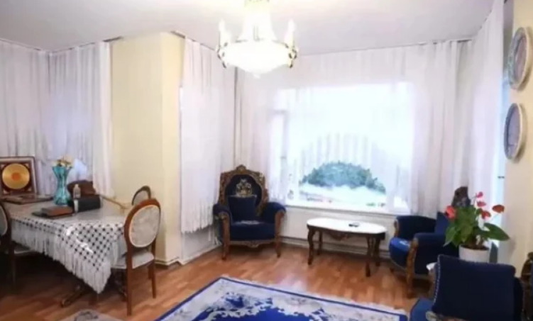 Hakkı Bulut’un Mütevazı Evi Gündem Oldu: Bahçelievler’de Sade Bir Yaşam
