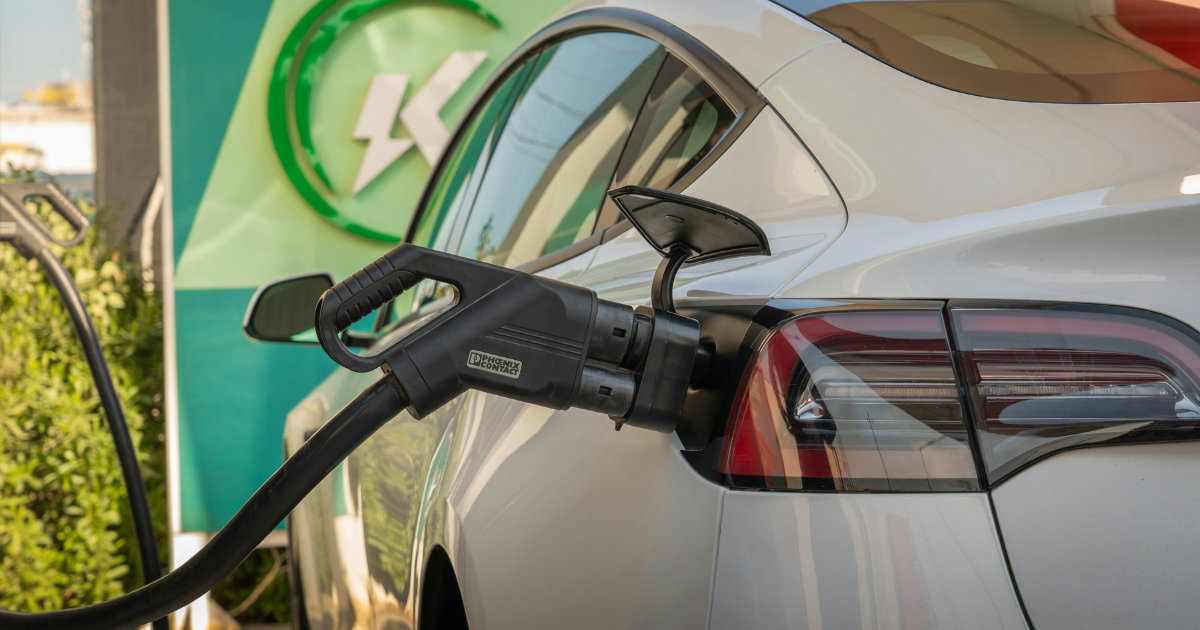 Tesla Robotaksi Filosunda Hareketlilik: Denetimsiz Araç Sayısı 25’e Yükseldi!