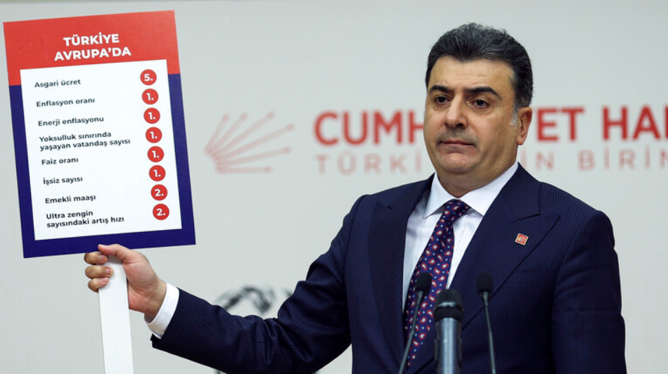 Zeynel Emre'den Sert Açıklamalar