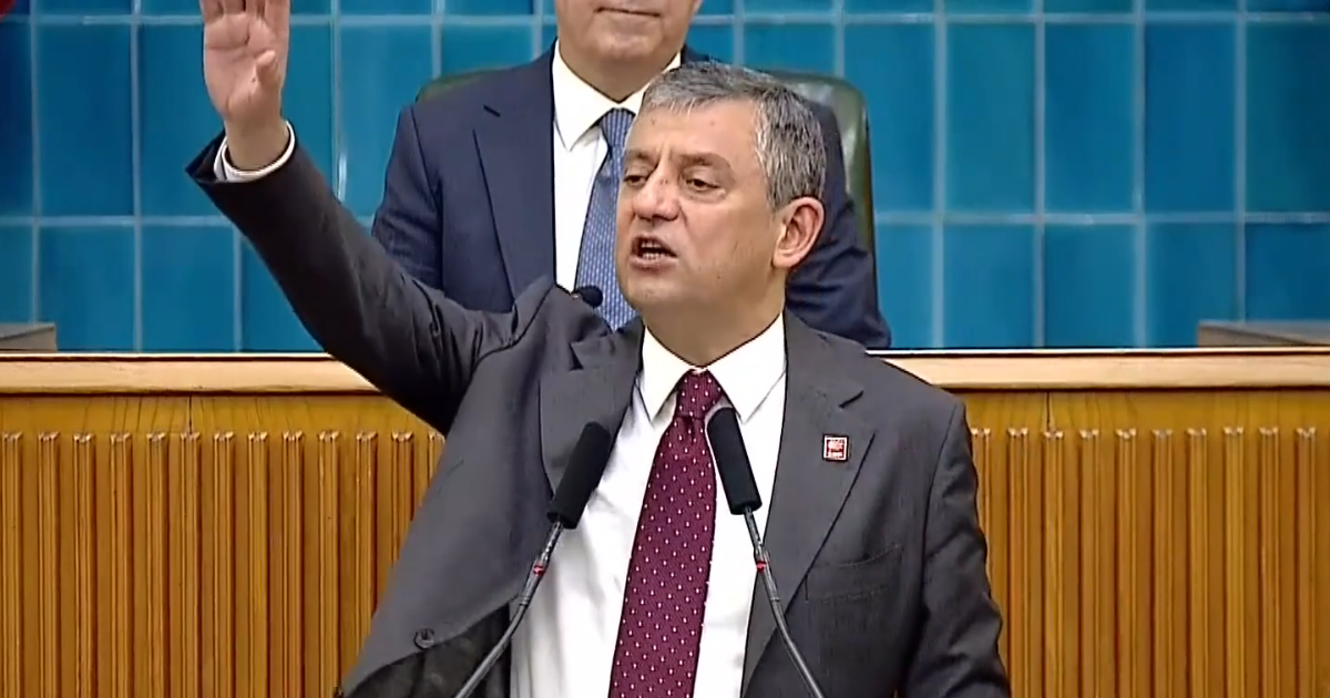 Özgür Özel'den Burcu Köksal'a Sert Yanıt