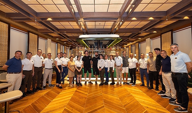Gloria Hotels ve Resorts, Ödüllü bar Panda ve Sons ile unutulmaz bir Miksoloji Gecesine İmza Attı
