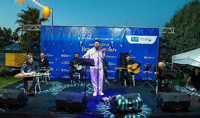 Anne Şehir yaz akşamlarında “Arabesk