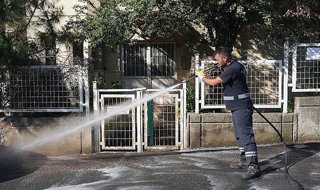 Aydınevler'de toplu temizlik çalışması