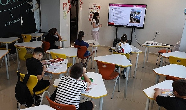 Genç Akademi'de Yaz Kursları Devam Ediyor