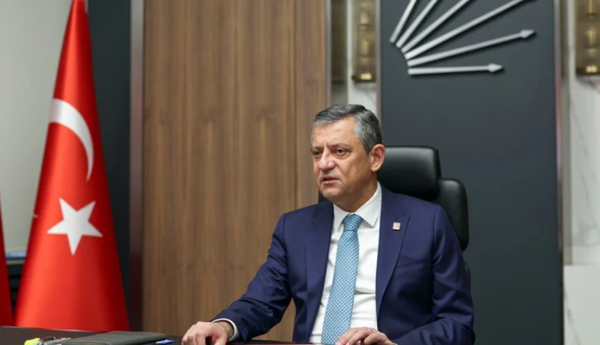 Mustafa Bozbey'in Gözaltısının Ardından Özgür Özel'den Acil Basın Toplantısı